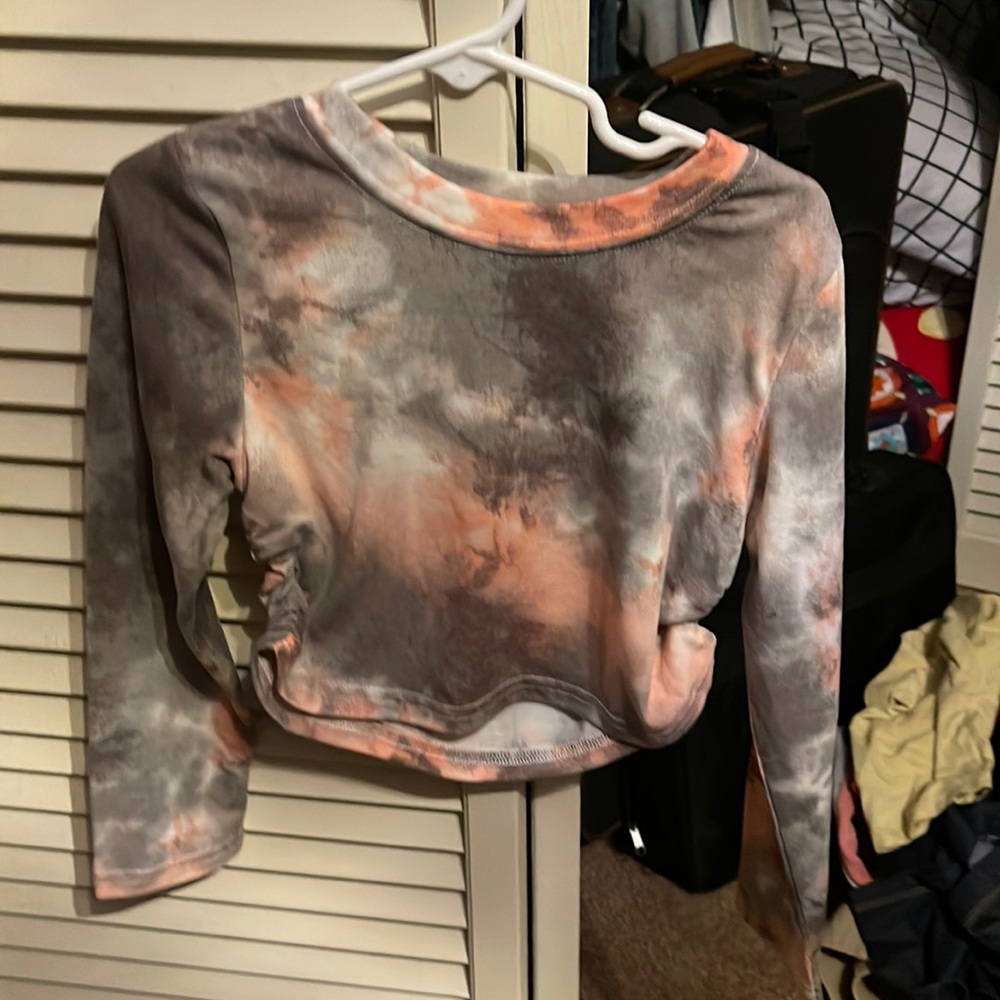 Grey and pink tie dye long sleeve crop top